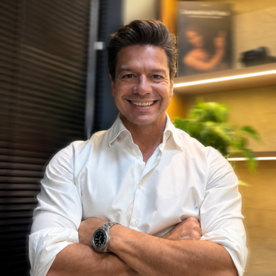 Rodrigo Barros